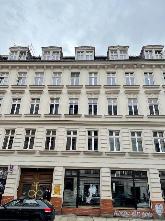 Modernes, gemütliches Apartment mitten in Leipzig Exterior foto